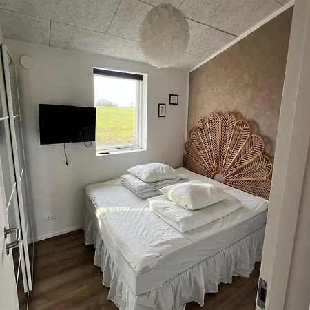 Thora - 1-5km From The Sea By Interhome Holiday home