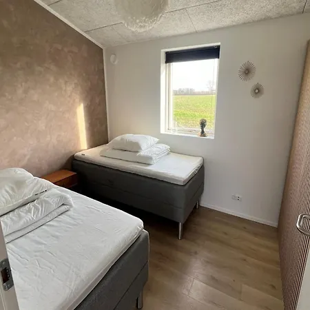 Thora - 1-5km From The Sea By Interhome *